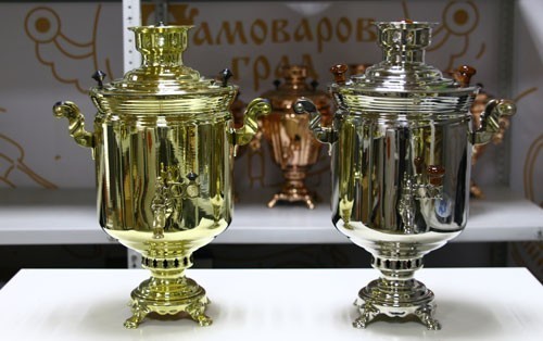 Полированный и никелированный самовары на 7 литров